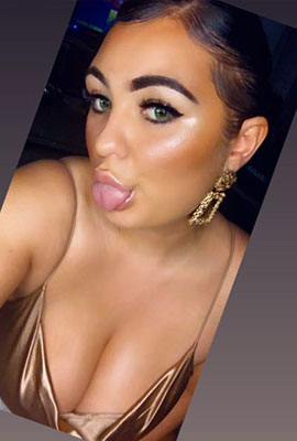 Xandra Escort